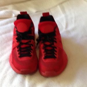 Men's SMOM DWADE red athletic shoes